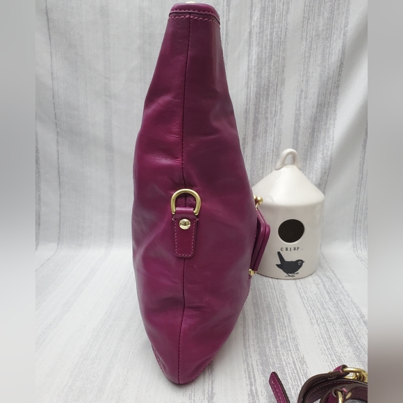 Coach Ergo Convertible Tote bag, style #12250 from 2008 Magenta Brass Hardware - Picture 7 of 17